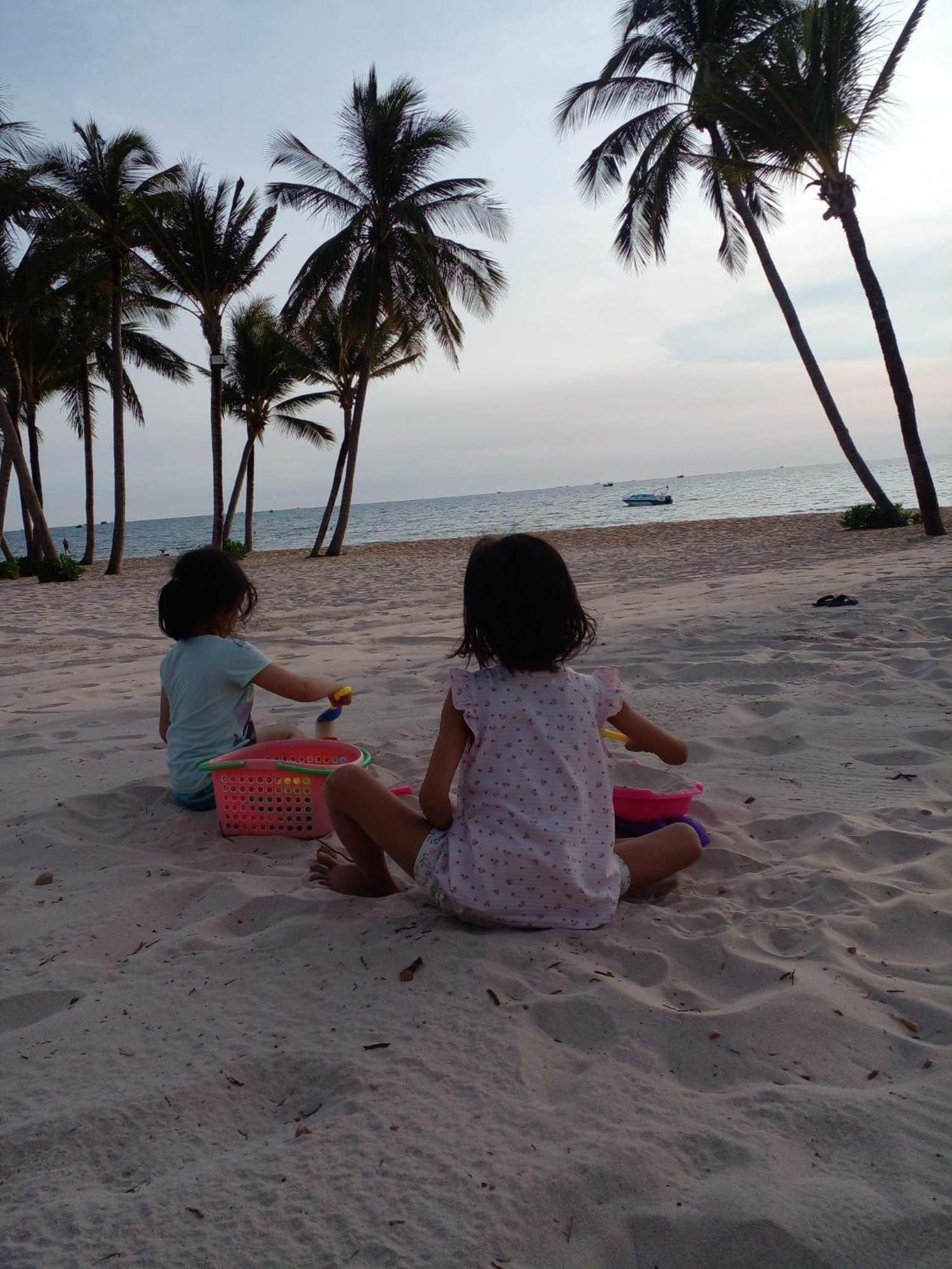 Kalia Hotel Phu Quoc Exterior photo
